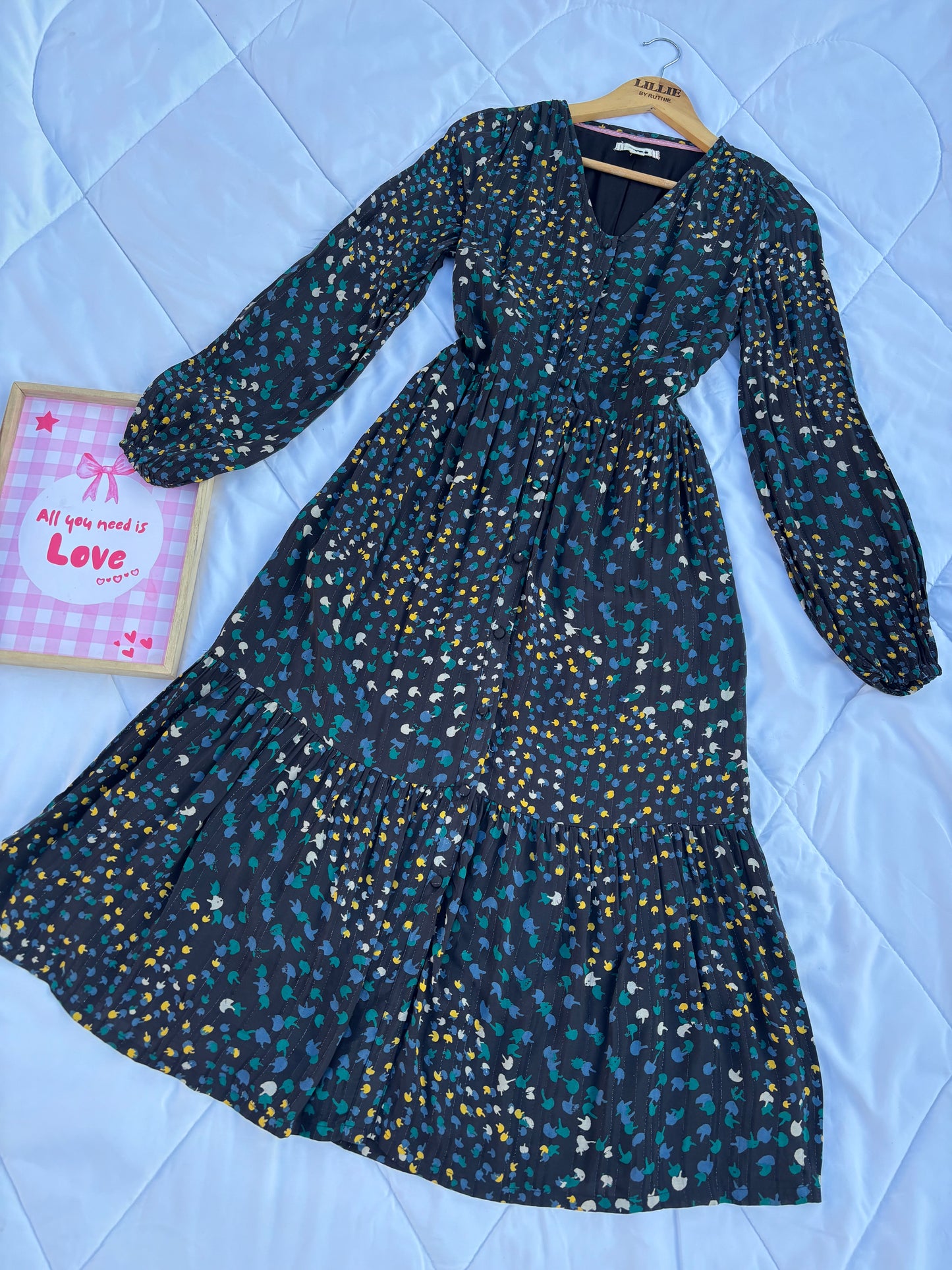 Chiffon ditsy floral dress