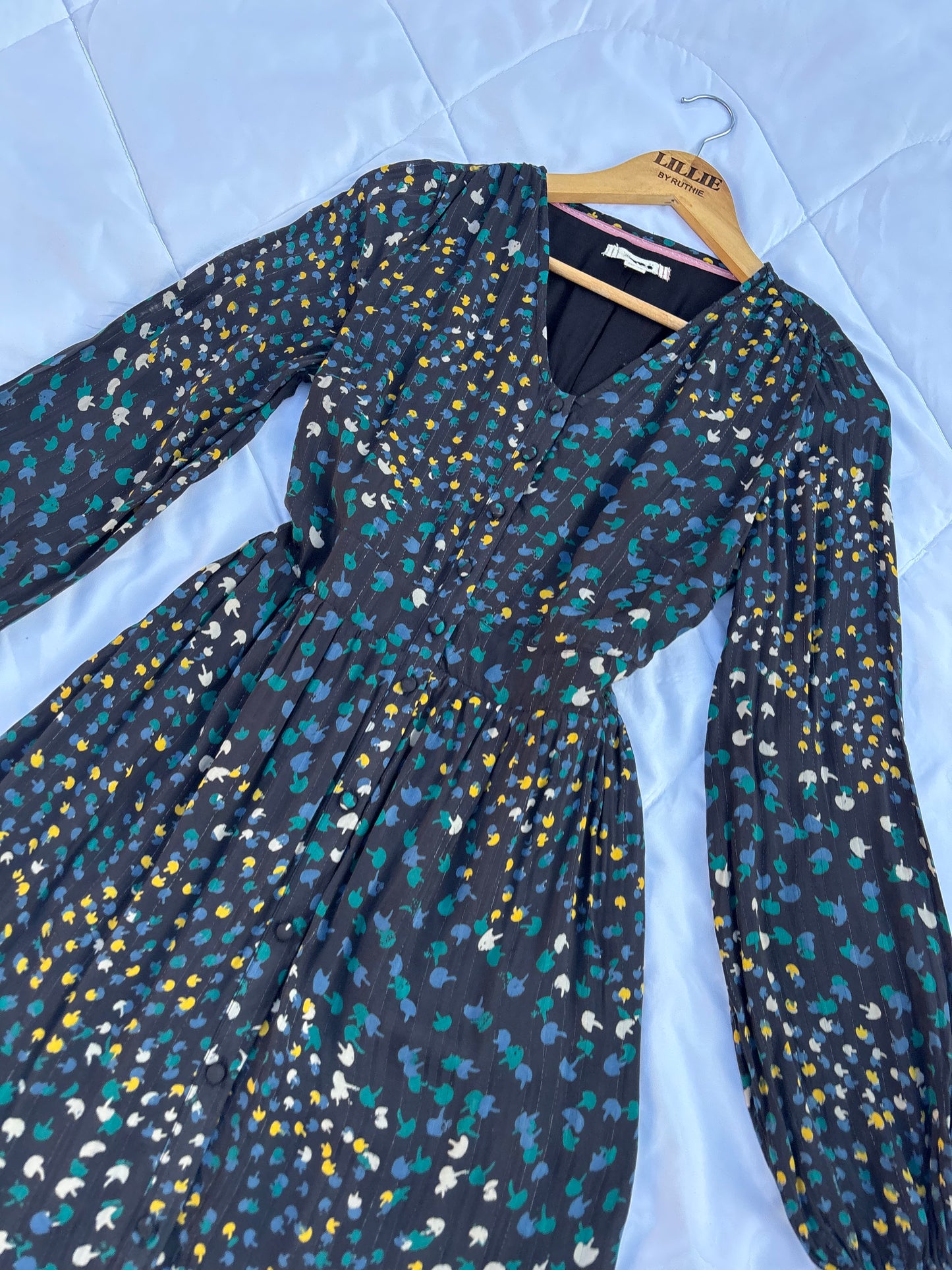 Chiffon ditsy floral dress