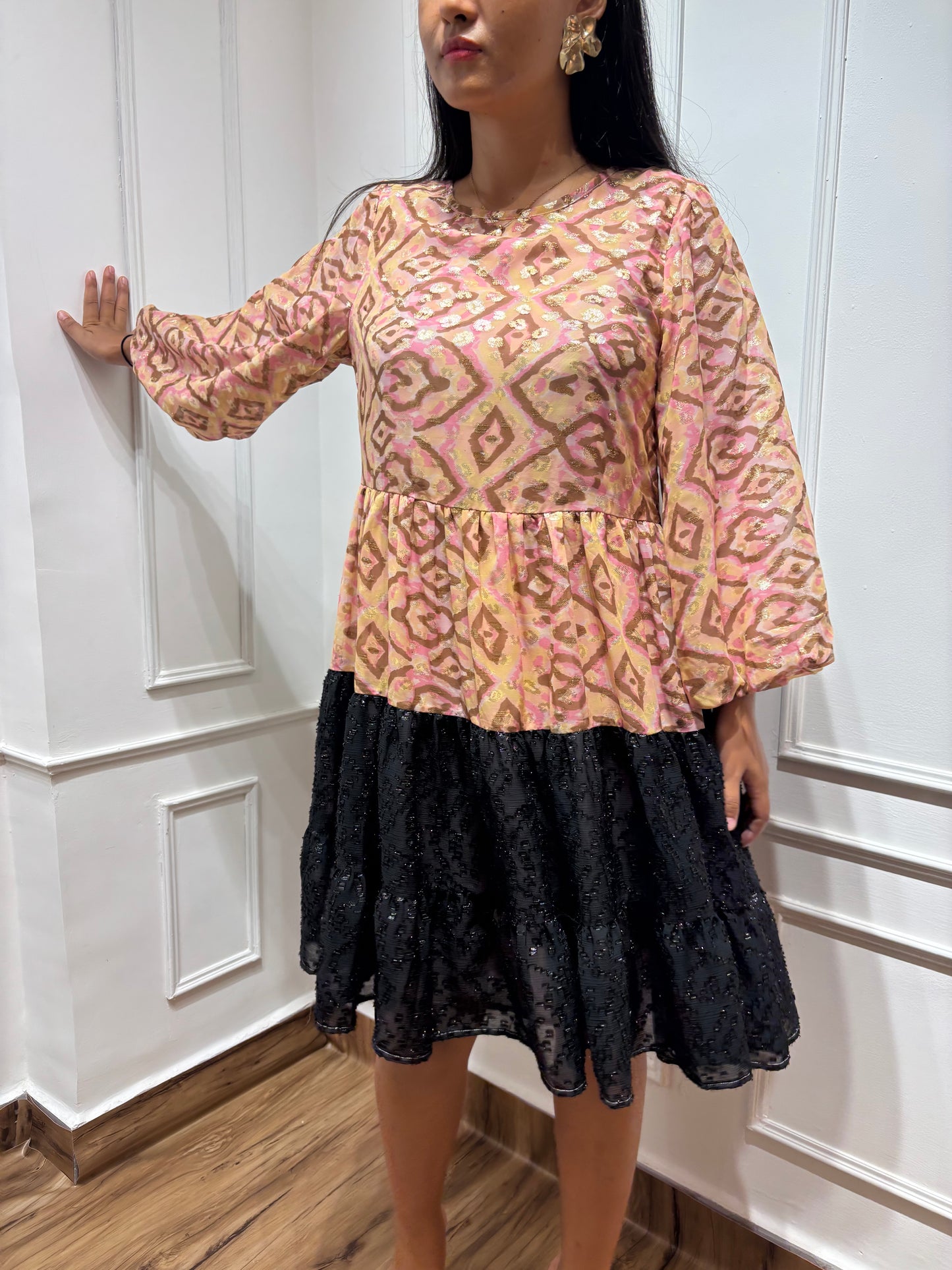 Abstract print knee length dress