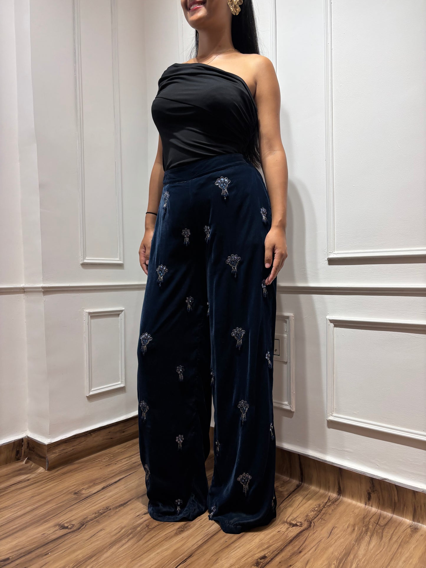 Velvet Embellished pant