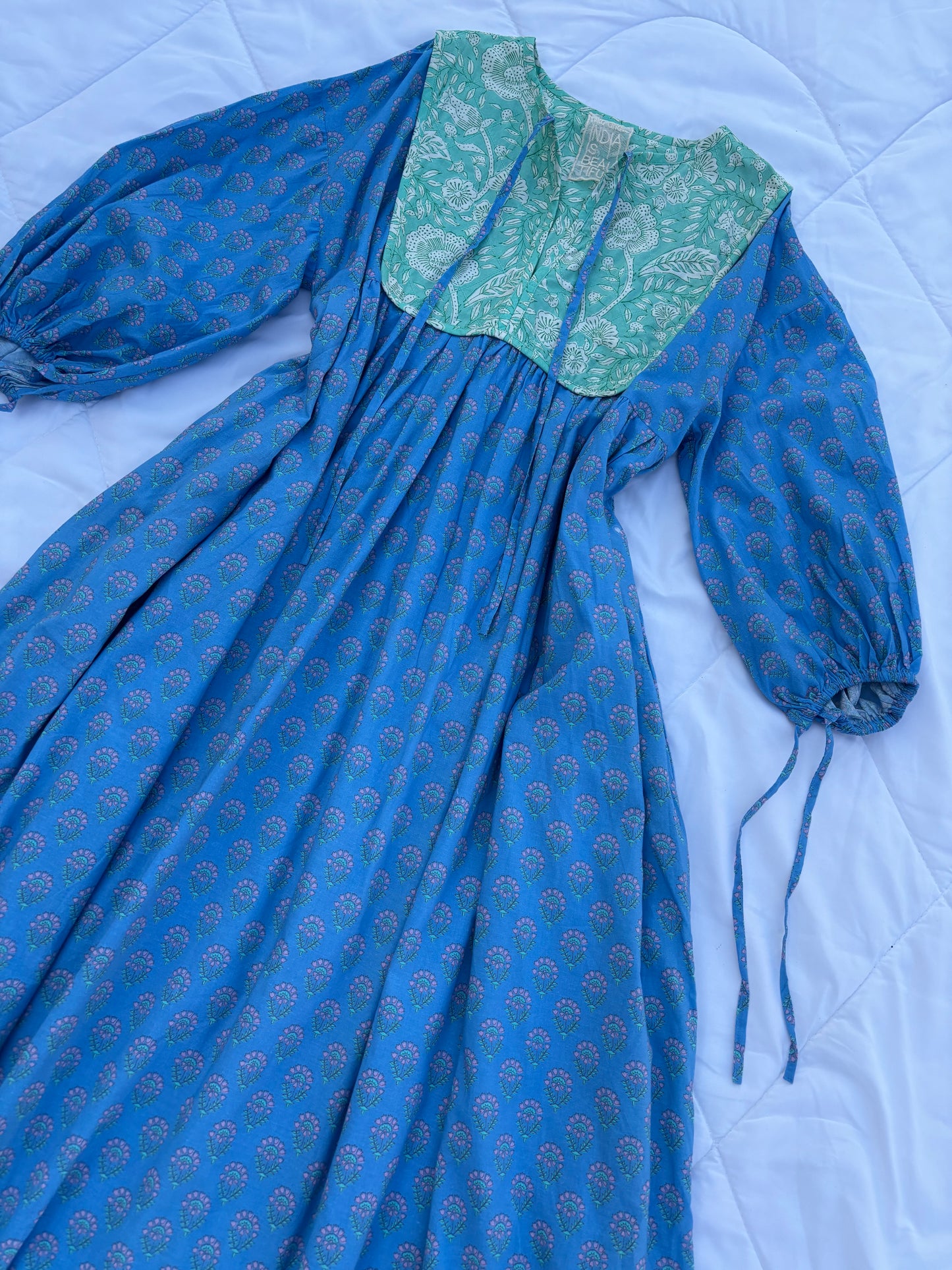 Pretty Dress 24