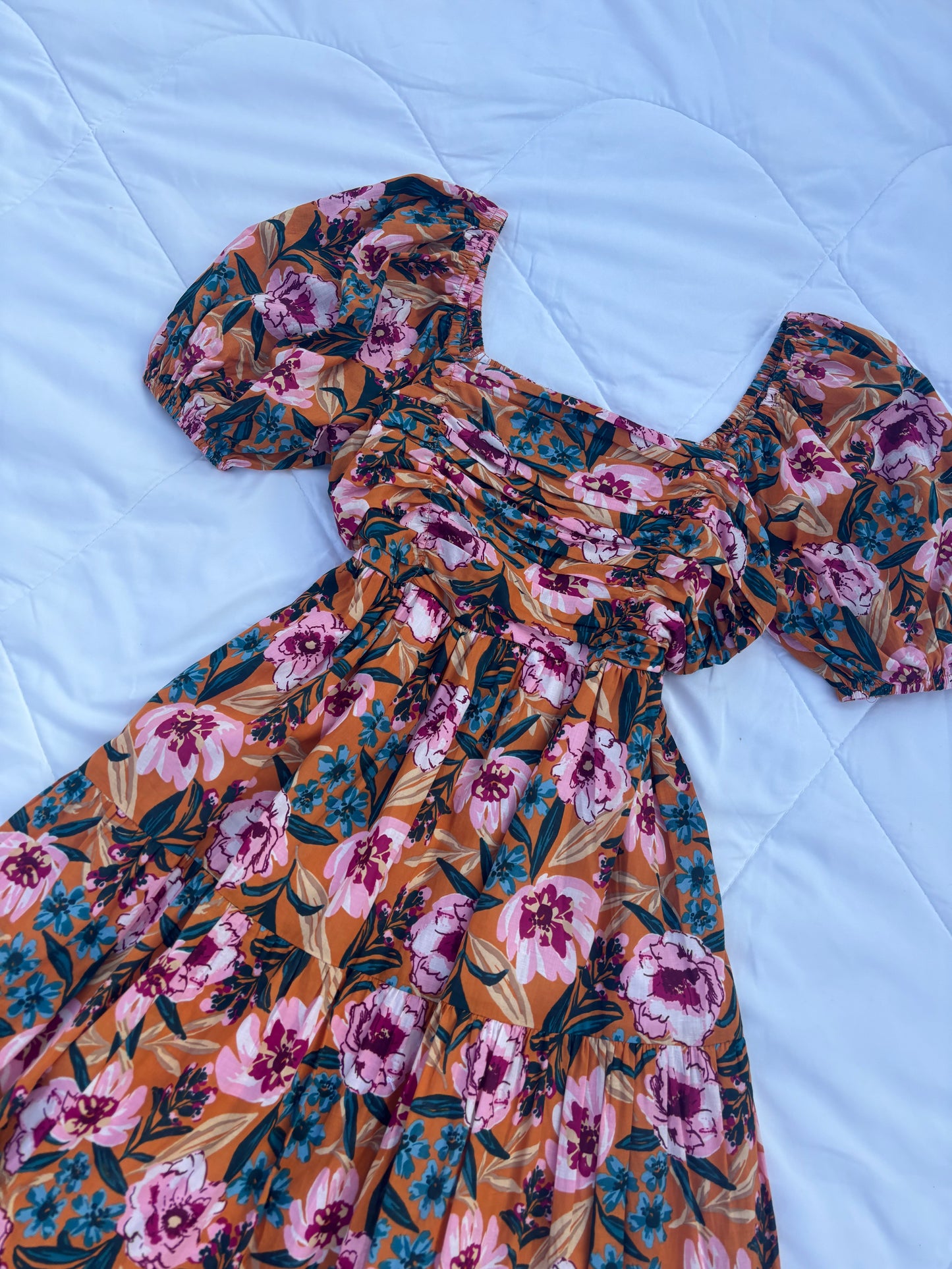 Bust pleated floral dress