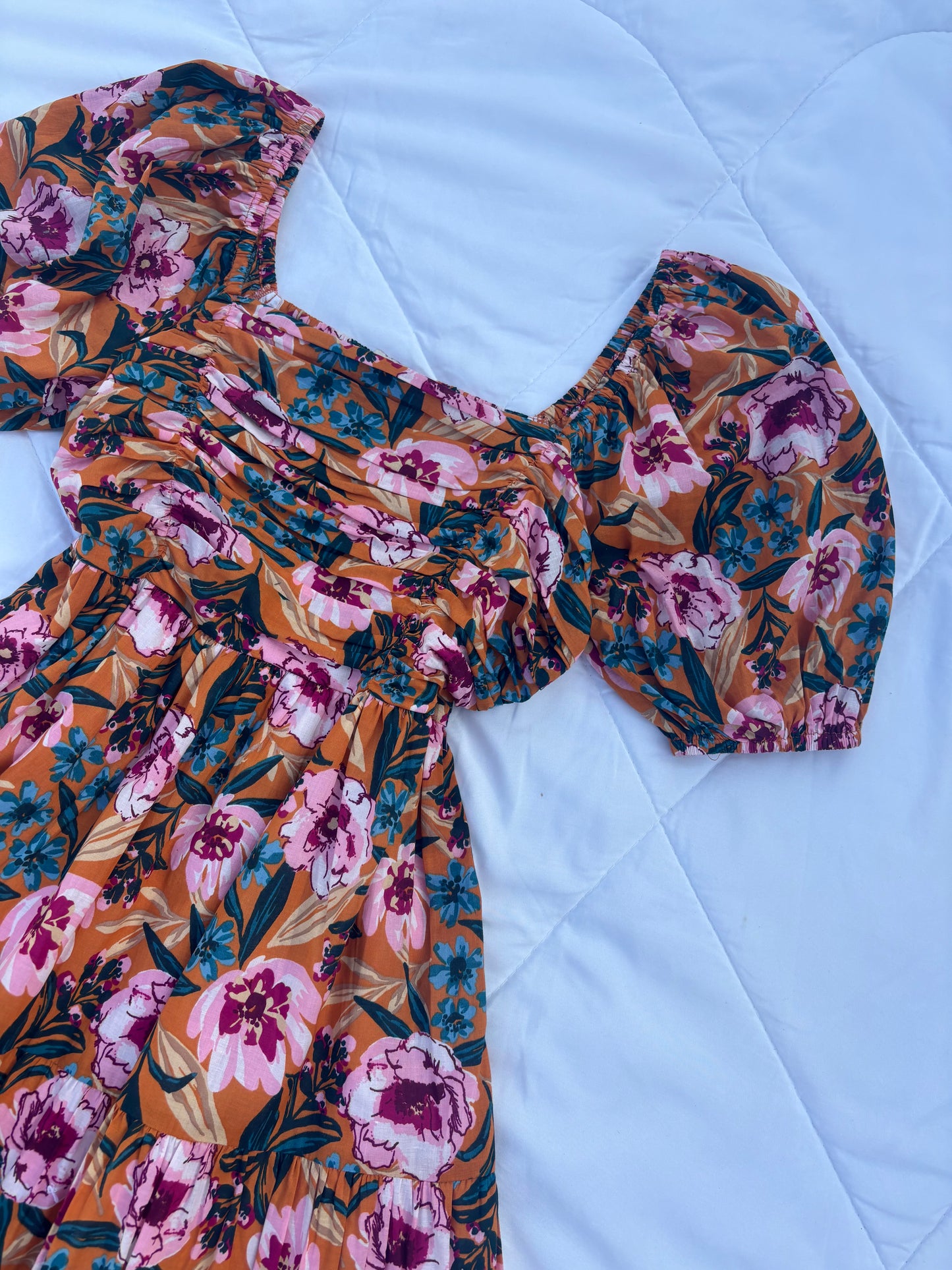 Bust pleated floral dress