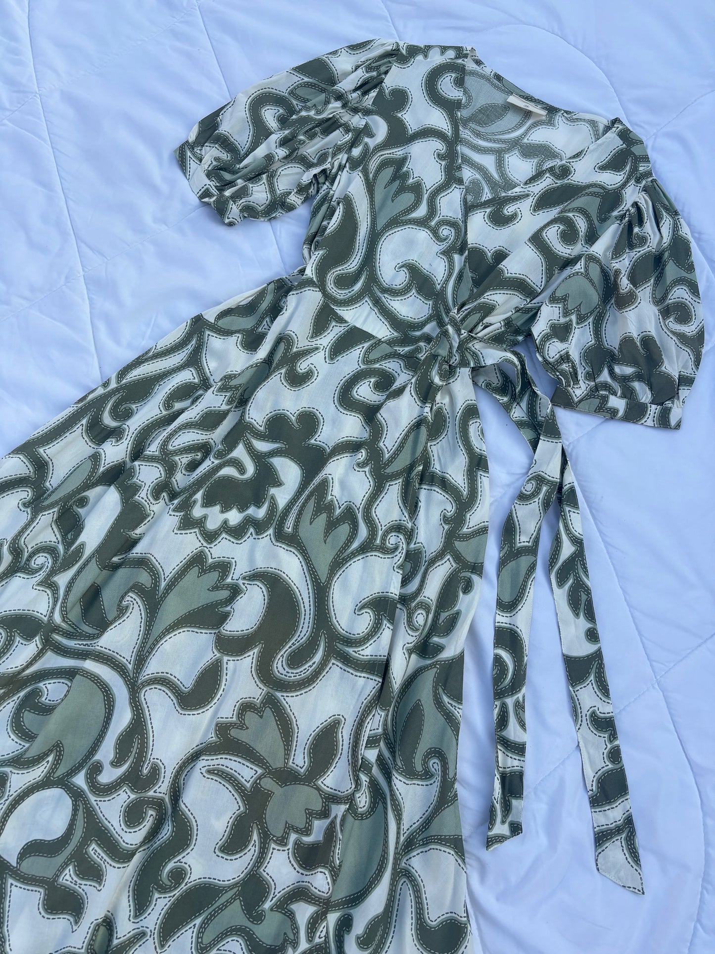 Green paisley overlap dress