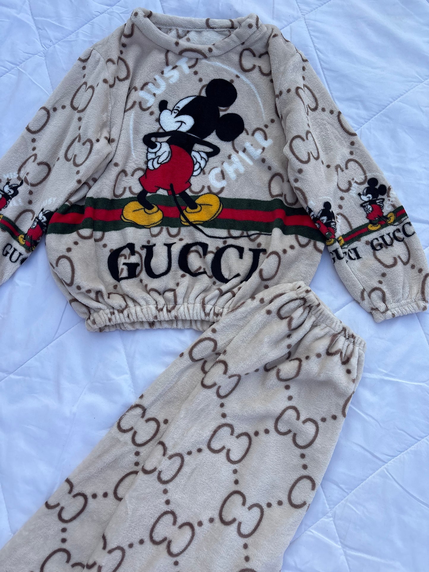Mickey Mouse Fuzzy Winter Set (S-XL)