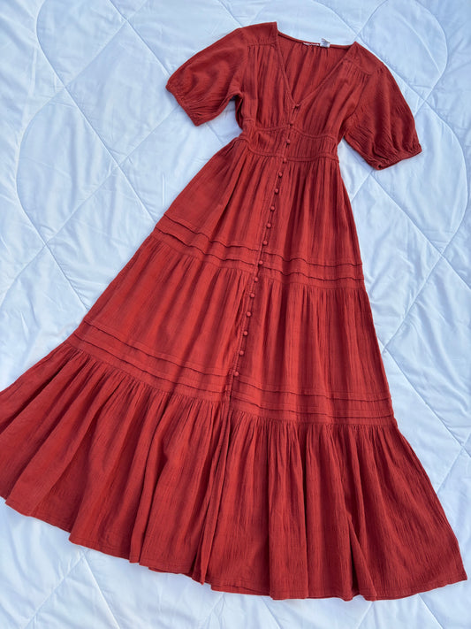 Buttoned maxi dress